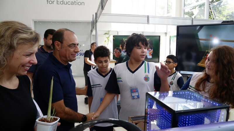 Auricchio abre I Expo Ciência da Rede Municipal de Educação de São Caetano do Sul