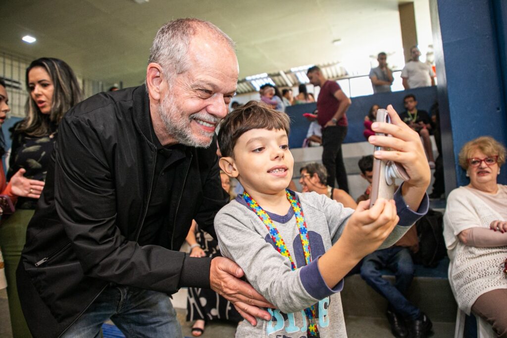 Prefeitura de São Caetano e APAE lançam programa Corações em Rede para apoio a famílias de pessoas com deficiência