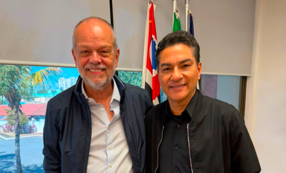 Prefeito Tite Campanella recebe visita do presidente nacional do Republicanos, deputado federal Marcos Pereira