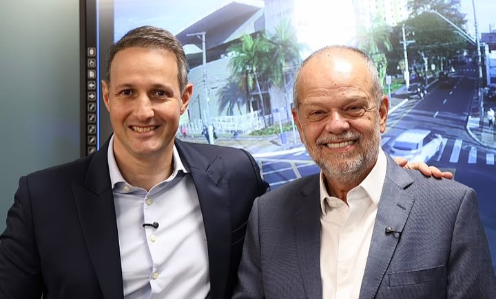 Prefeito Tite Campanella recebe visita de Guilherme Derrite e destaca parceria que fortaleceu o Smart Sanca
