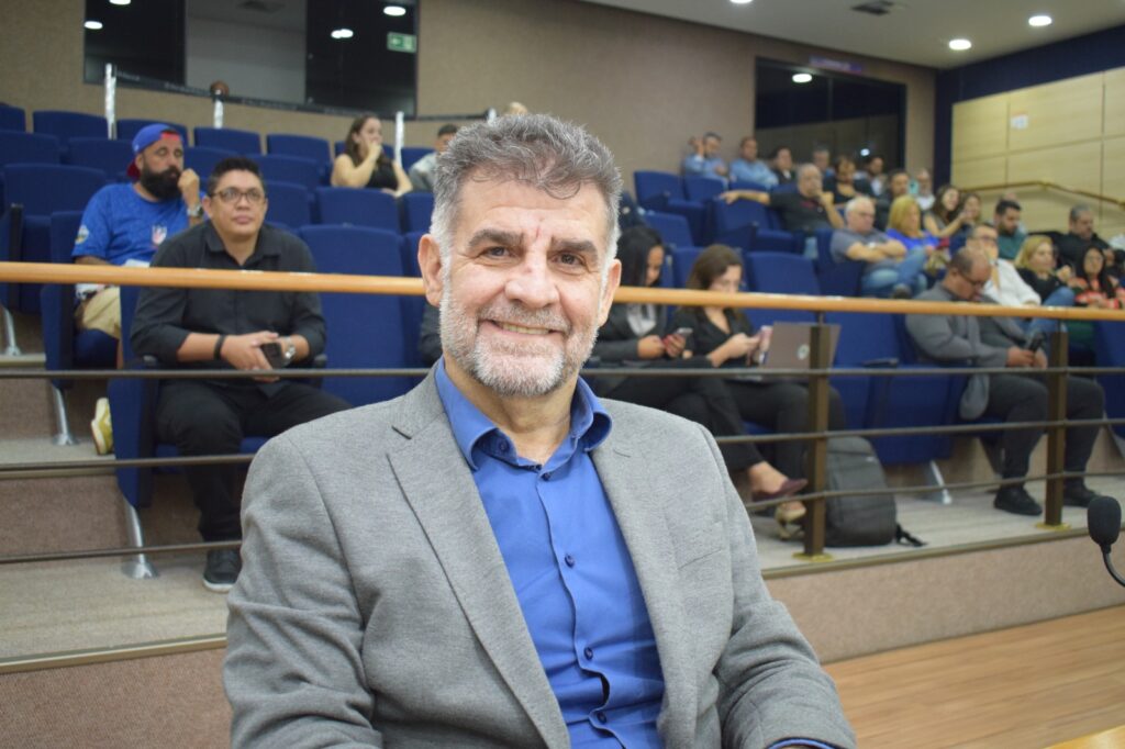 Parra projeta envio de emendas para custear atendimento noturno em UBSs
